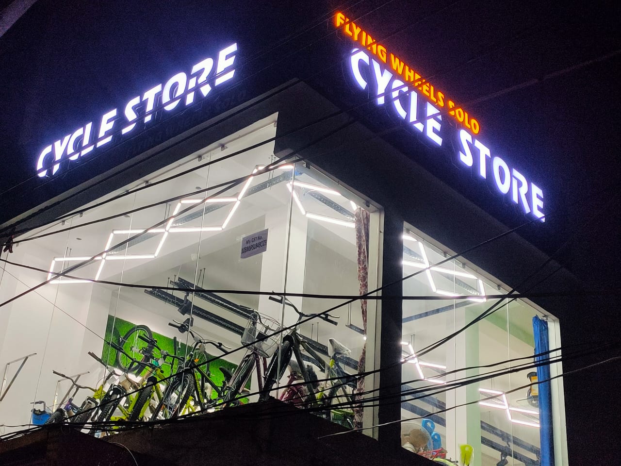 Best Cycle Shop in Aashiyana Flying Wheels Solo 2023